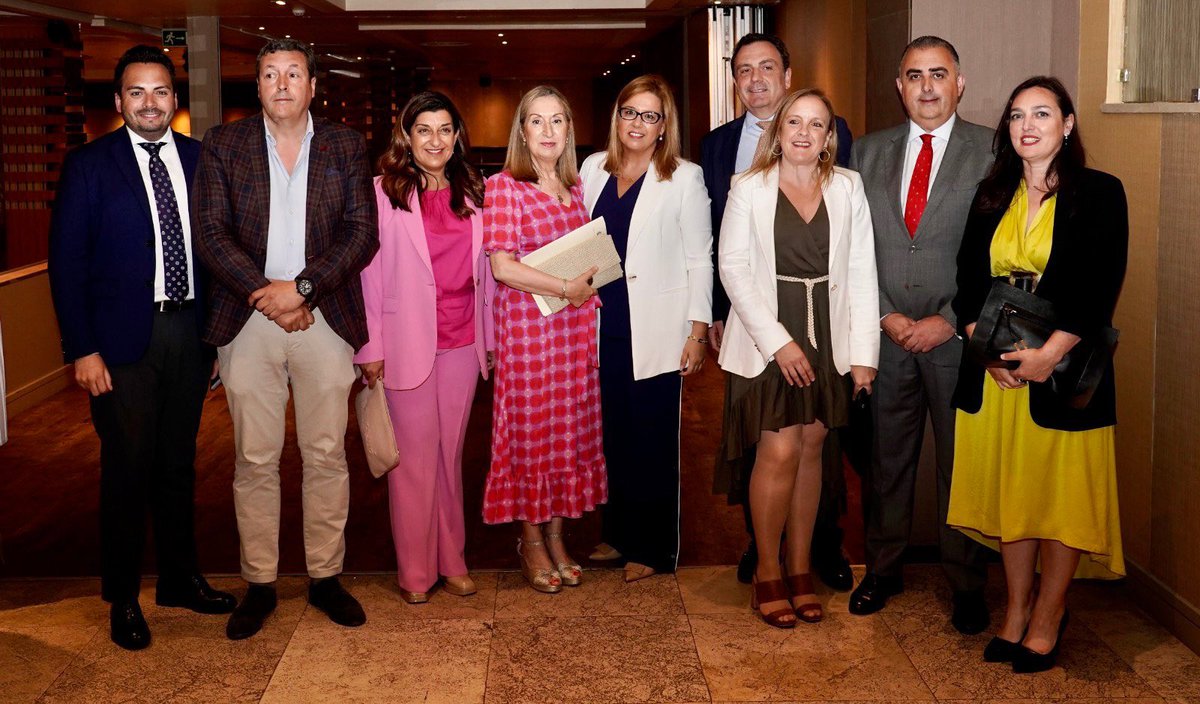 Apoyad a <a href="/AutismoLovaas/">Lovaas Foundation</a> y <a href="/FundacionACDM/">FundacionACDM</a> en sus eventos deportivos, en la gala o en la subasta, porque apoyarles es ayudar a crecer a niños con #TEA