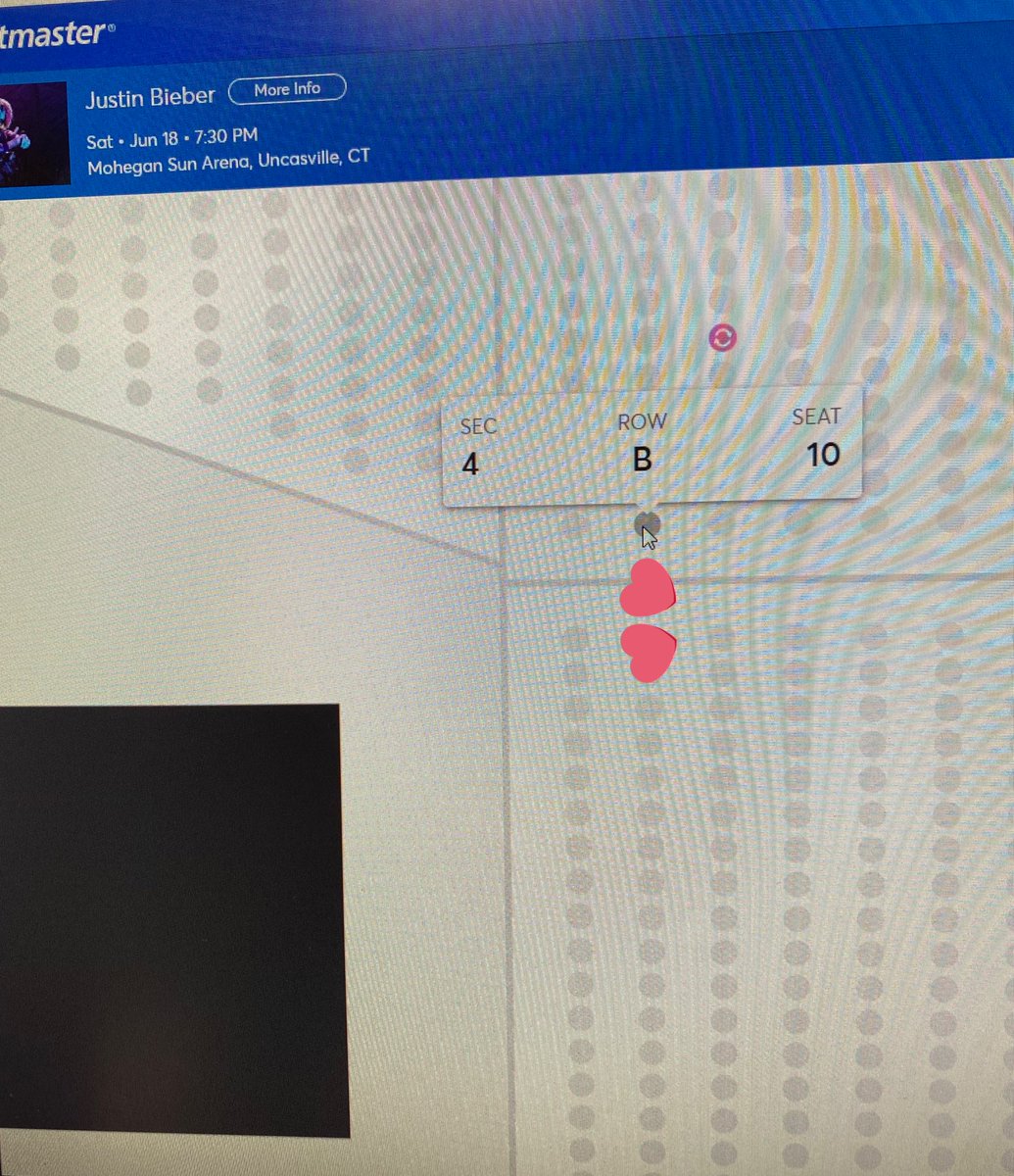 drewhousebieber's tweet photo. Guys I am so confused!!! This is where my seats WOULD BE if seats 11 and 12 existed for section 4.. where tf are my seats actually gonna be!!?? Am I gonna be pushed over to section 5?? They still say 11&amp;12 on Ticketmaster 😩😩😩 https://t.co/DRiPjHnlWj