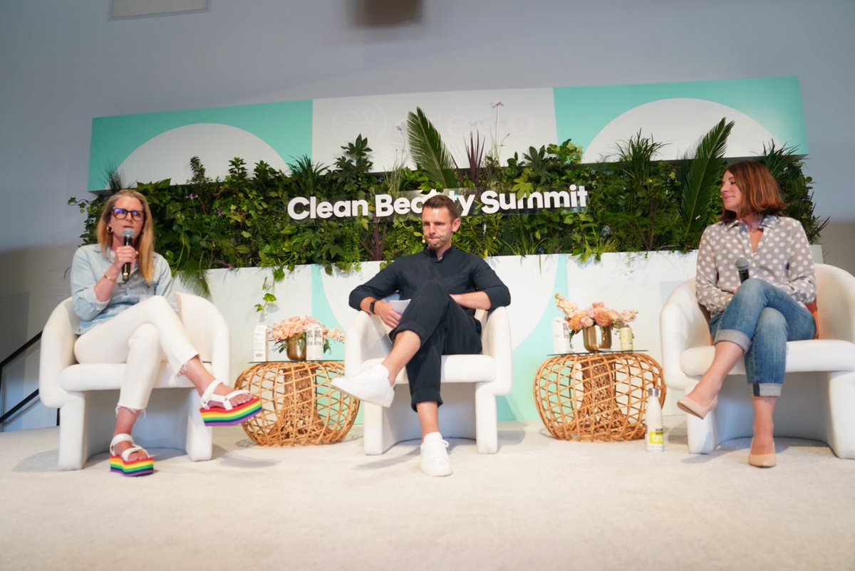 graydonskincare's tweet photo. “Today, we’re not competing brands. We’re partners in achieving sustainability in beauty” — Graydon Moffat @CredoBeauty #CleanBeautySummit https://t.co/gbASLzOxfd