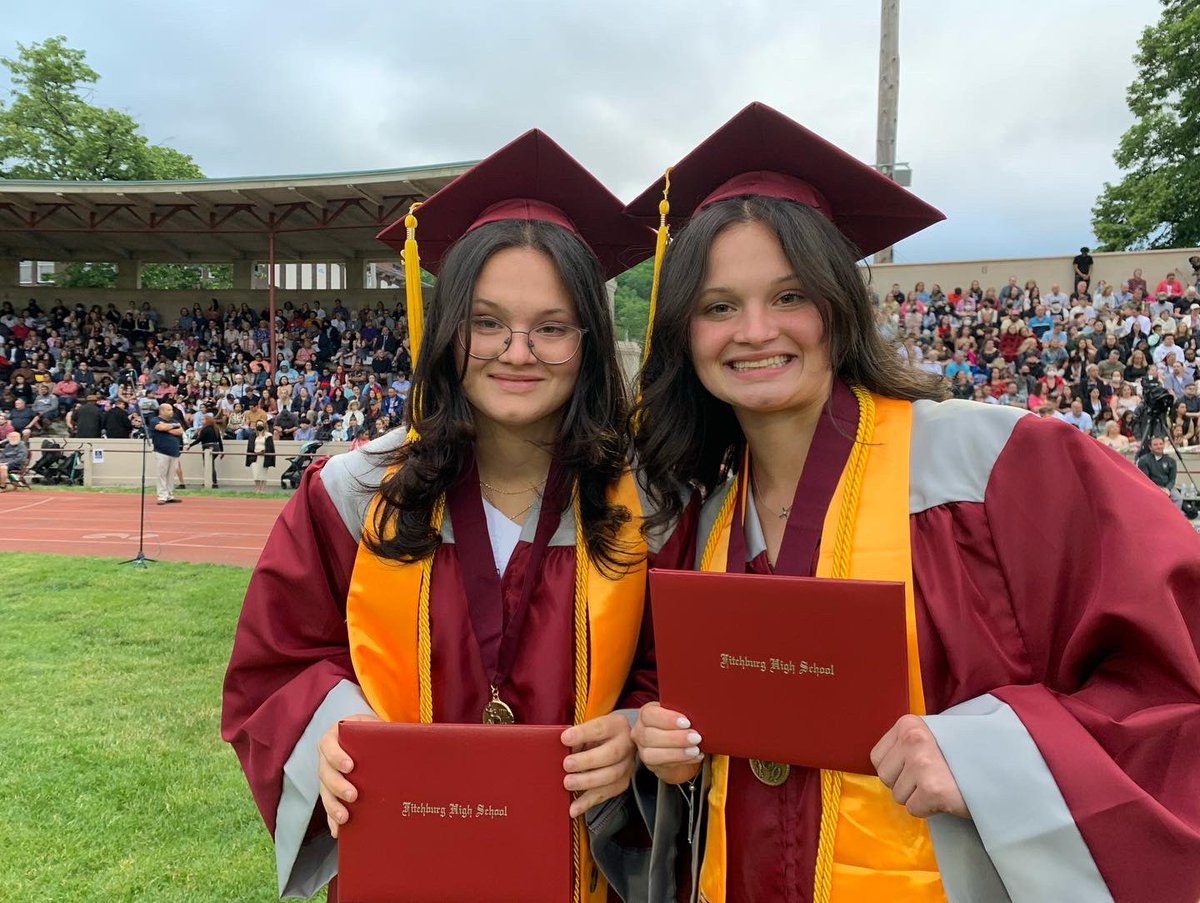 FitchburgPS's tweet photo. Congratulations Class of 2022. Those diplomas hold great value. Be proud forever. Red Raiders for life. ❤️❤️❤️❤️ https://t.co/Pb4HfLxJOb