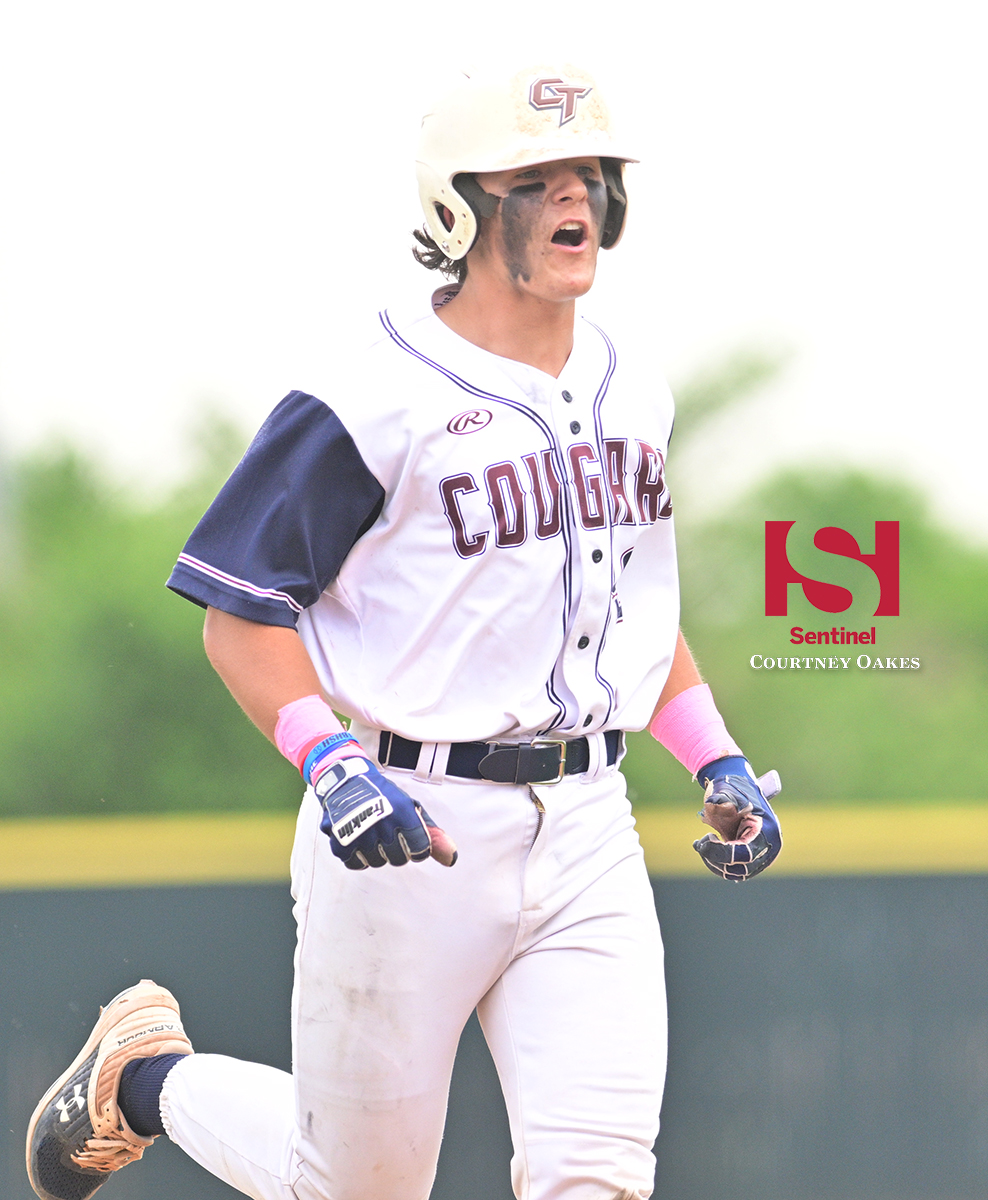 aurorasports's tweet photo. Baseball: @CTHS_Baseball's momentum continued Friday in a 12-8 win over Broomfield that kept Cougars in contention to win Class 5A state championship with two more wins - https://t.co/oK7TiQovYN @CTHSAthletics @jrdigiorgio @CHSAA @SentinelColo #copreps #sentinelpreps #aurora https://t.co/x0JREreHE7