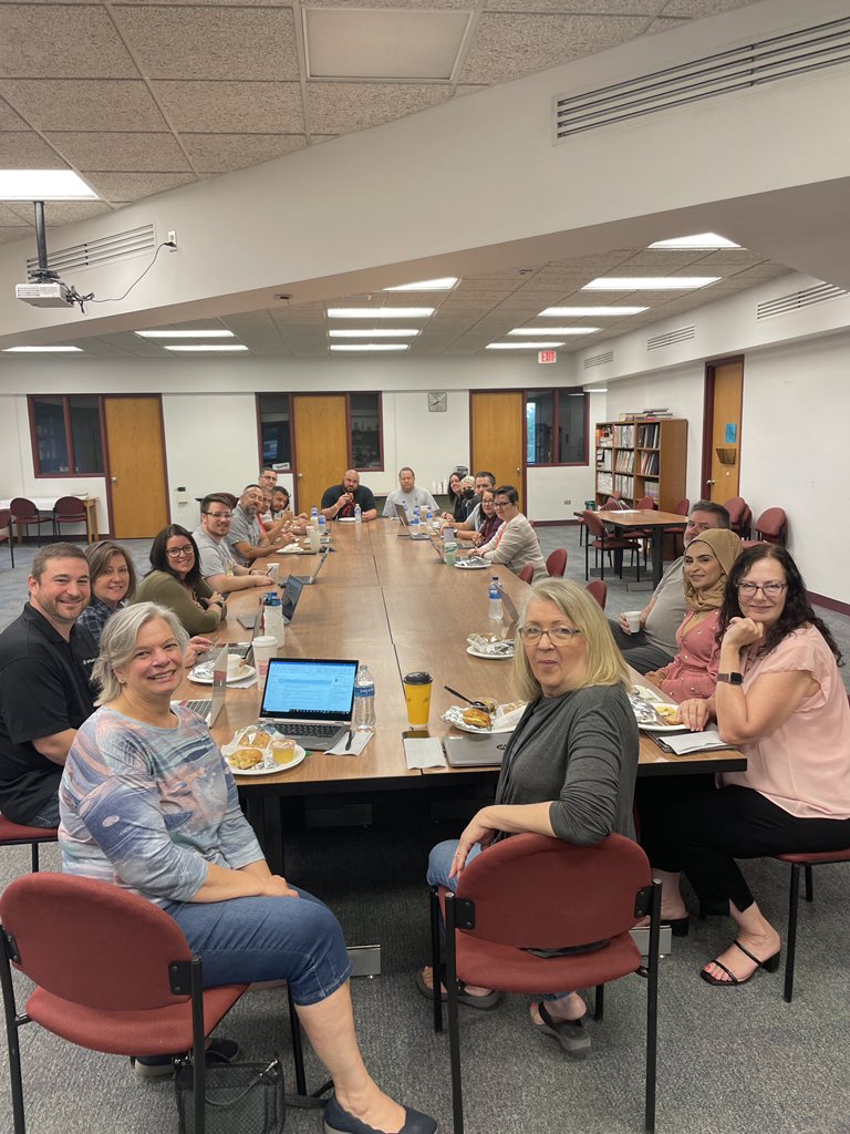 Tom Derhammer tweet media