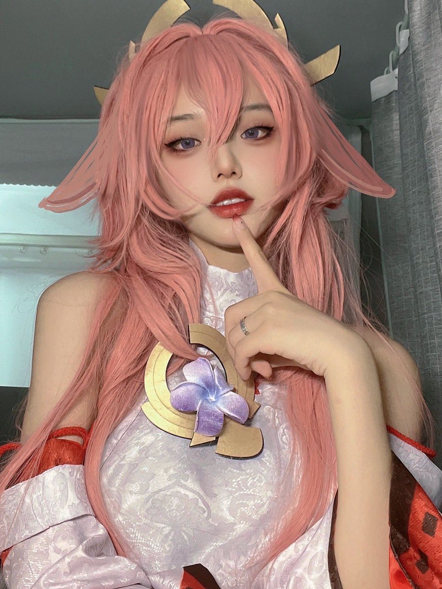 Lsyyyh's tweet photo. 原神 八重神子
#原神 #八重神子 #cosplay https://t.co/aOUcn5QEAH