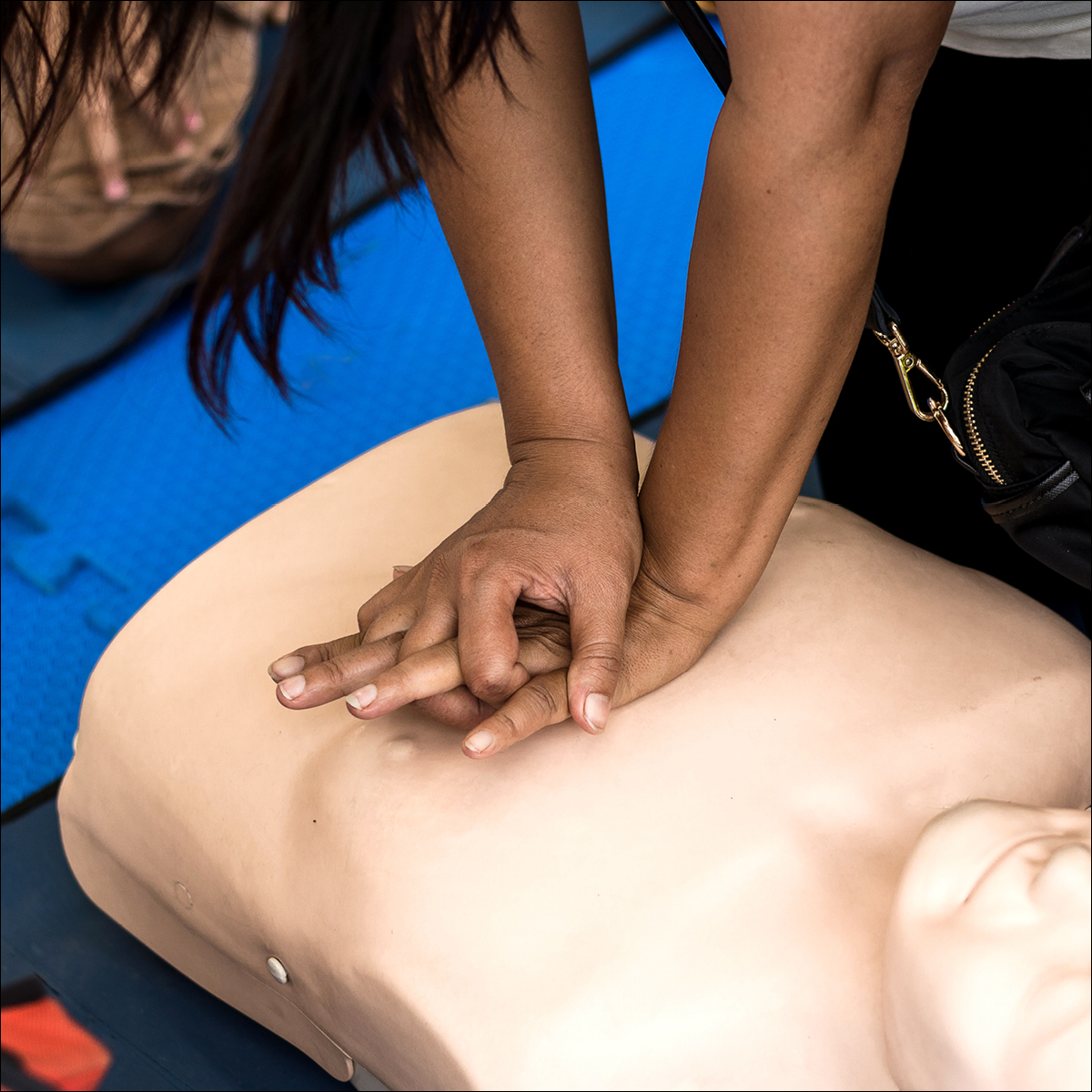 LVHN's tweet photo. You could be a hero. This National CPR and AED Awareness Week (June 1-7), we're challenging you to learn CPR. It might just save a life. Learn how: https://t.co/L1XXh6liKu https://t.co/gTCUhe8Tta