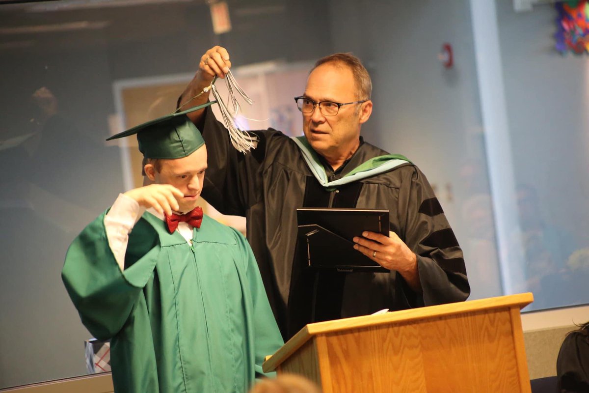 Steve Matthews tweet media