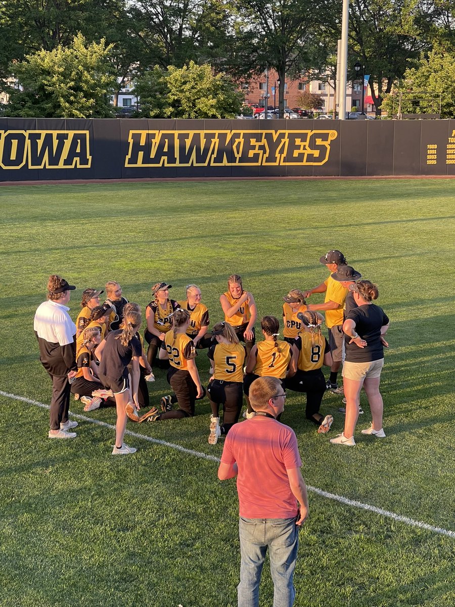 CpuSoftball's tweet photo. Two Ws today over Iowa City Regina and Iowa City West. Beautiful place to play! https://t.co/BChSsycD4p
