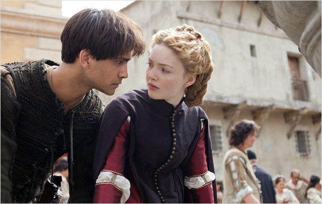 JuttaFreudig's tweet photo. #MusketeersEurope #LukePasqualino #lucapasqualino 😍 and #CoActresses we don't have every day❤️ #Paolo &amp; #LucreziaBorgia #HollidayGranger #TheBorgias (2012) - #JimmyBaltliwala &amp; #Emily #TheGandhiMurder (2019) - #WilliamAdama &amp; #BeccaKelly #BattlestarGalacticaBloodAndChrome (2012) https://t.co/W5pGIxQTln