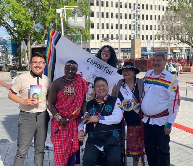 DesjarlaisBlake's tweet photo. Hiy Hiy to all those who came out to the launch of @CapitalPrideYEG month of Pride! So great to be with so many great folks and to see my fellow two-spirt kin! Loved it! Thanks for inviting me to say a few words! 🏳️‍🌈🏳️‍⚧️✊🏽🧡💪🏽 https://t.co/vIA22n3JrV