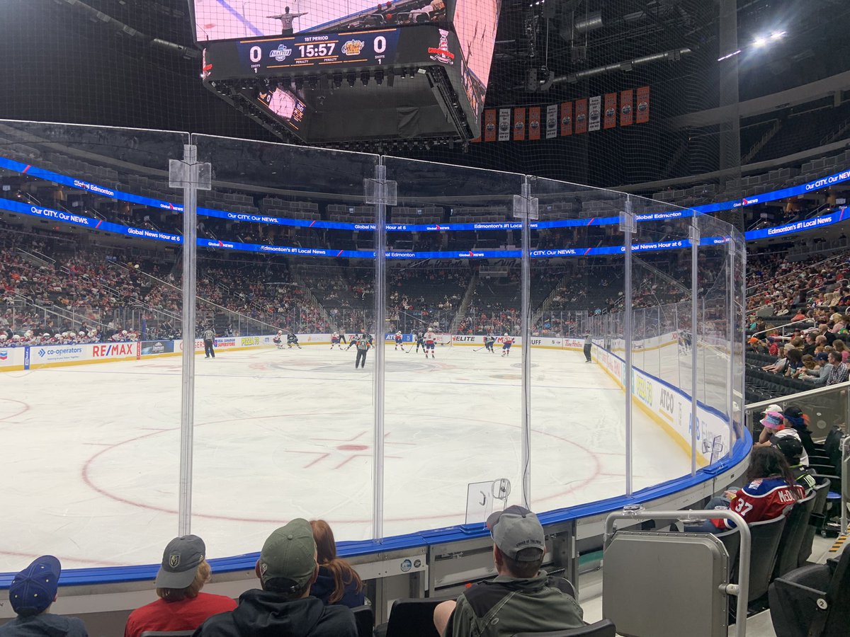 AdamWalker74's tweet photo. @JasonGregor @Jason_Strudwick pass on the word! The City of Edmonton can have a better showing than this for the @WHL Finals https://t.co/emGdgHOz2v