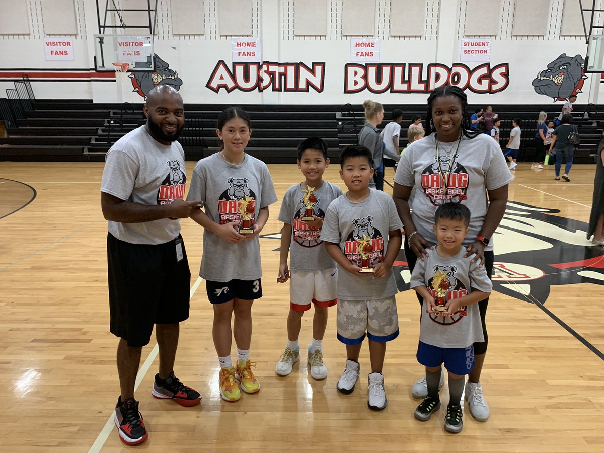 AHS_GirlsBB's tweet photo. And there you have it… 94 campers strong!! Another great turnout at the 2nd Annual Boys &amp; Girls Dawgs Hoops Camp! Thank you to the community for supporting our camp! Can’t wait to do it again! @AHSdawg_hoops @FBISDAthletics @SFAHS_Bulldogs https://t.co/0Pye6PVbZM