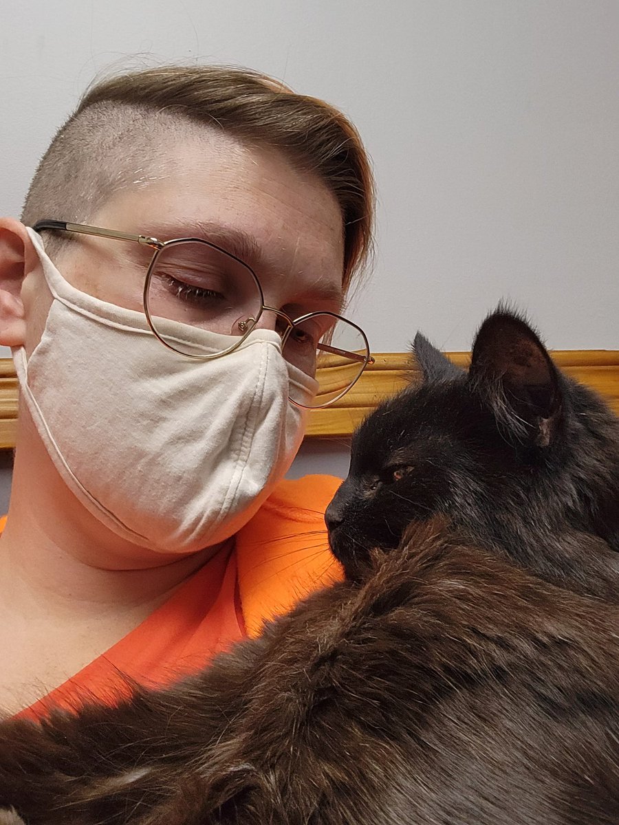 Ashleigh Travers (she/they) tweet media