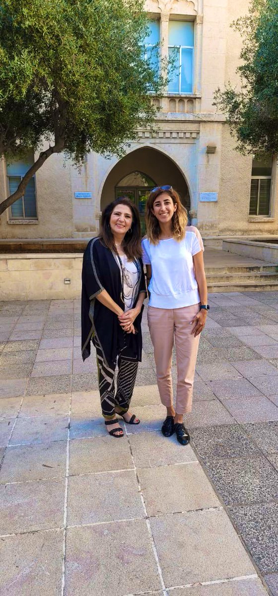 Inspiring visit by the <a href="/ASPPHtweets/">ASPPH</a> President &amp; CEO Dr. <a href="/LauraMagVall/">Laura Magaña V.</a> with alumni &amp; students on channels of engagement between <a href="/FHS_AUB/">Faculty of Health Sciences at AUB</a> &amp; the 137 Accredited Schools of Public Health. 

On leadership: #bold #passionate #visionary 

#StayConnected #GetInvolved #MakeAnImpact