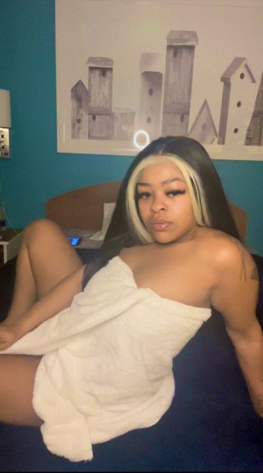 Instant Influencer - 💦CREAM💦's pics and videos Pack Ultra HD - Unlocked Page FUY2wuqXsAAopvs jpg:small image