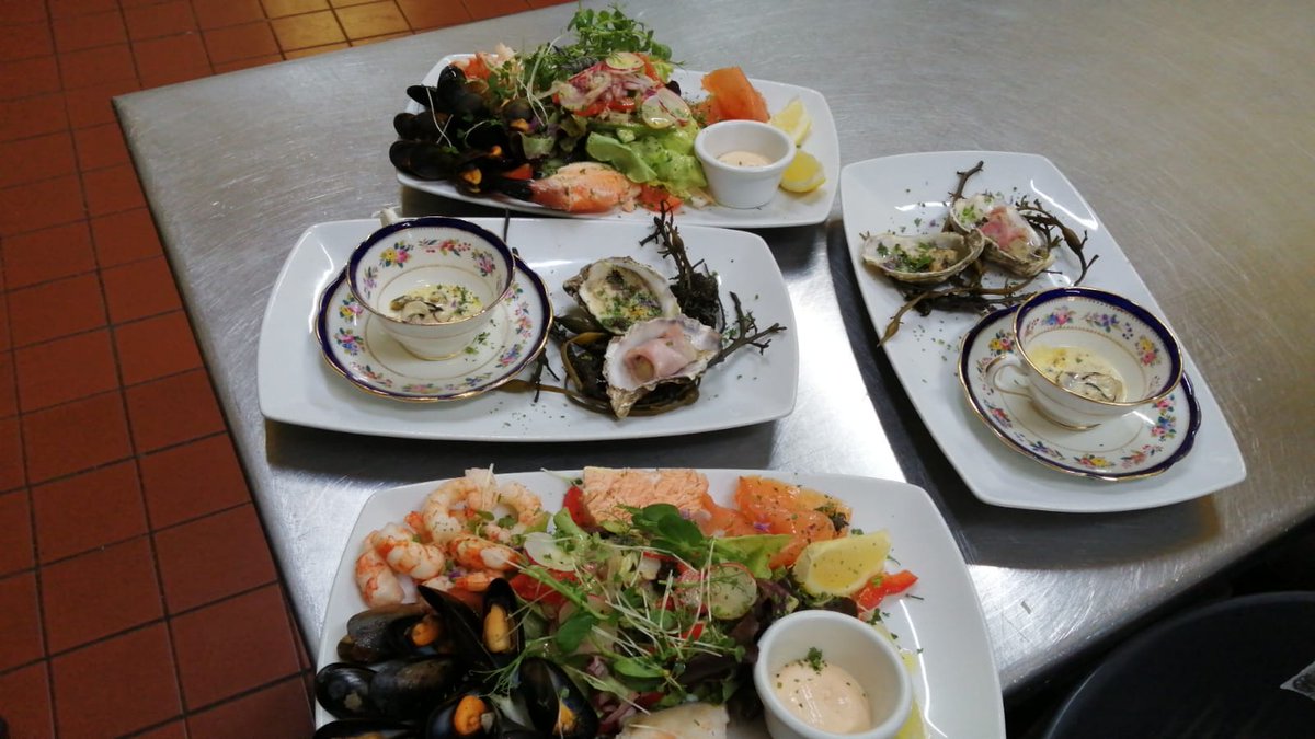A trio of our #Connemara #Oysters <a href="/InaghLodge/">Lough Inagh Lodge</a>
