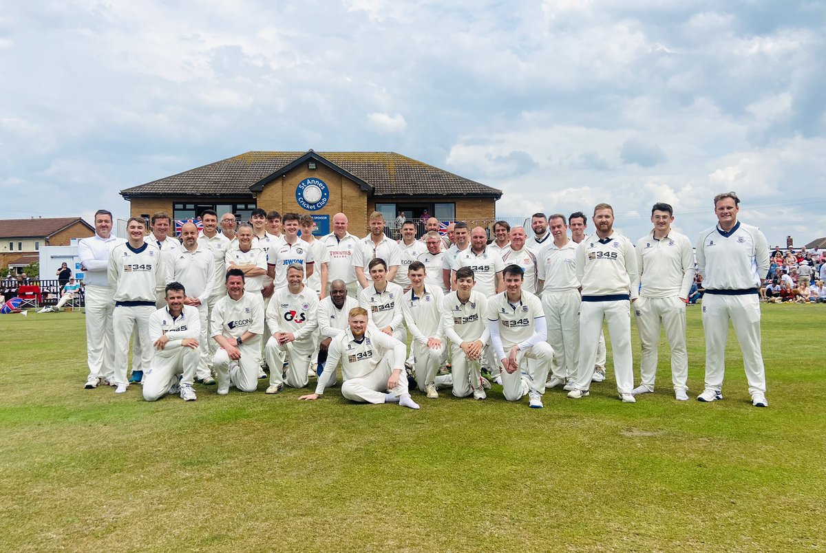 StAnnesCC's tweet photo. π The boys are back in town #TheReunion #TeamSaints π #stannescc @flintoff11 https://t.co/TqlKY2vzne