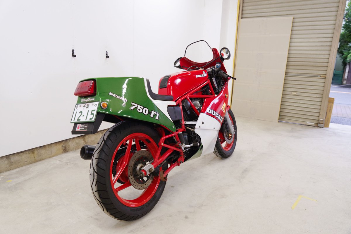 TopicsMoto's tweet photo. 実はこんなレアなバイクも在庫にあります✨
昭和60年のバイクが9000キロ…
しかもフルレストアです！！
是非お探しの方は宜しくお願い致します‼️🙇

価格　239万円

#mototopics #バイク乗りと繋がりたい #バイク好きと繋がりたい #バイク買います　#バイク売ります https://t.co/npeW1jljvI