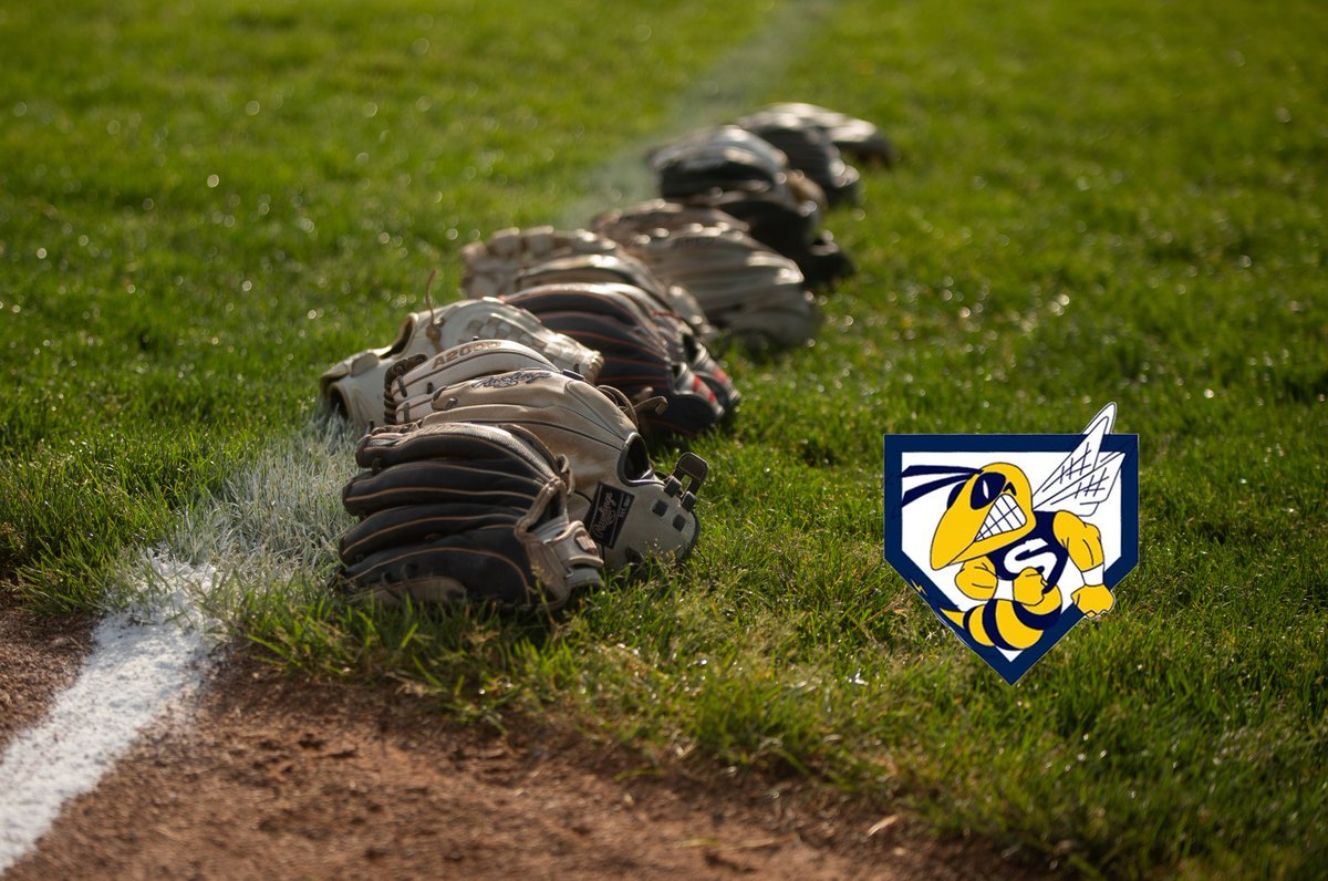 kaleigh2023's tweet photo. Districts start tomorrow at 12:30pm for us vs Belleville at Lincoln! #familyonone #letsgettowork @saline_softball https://t.co/Tgsgj4d9wX