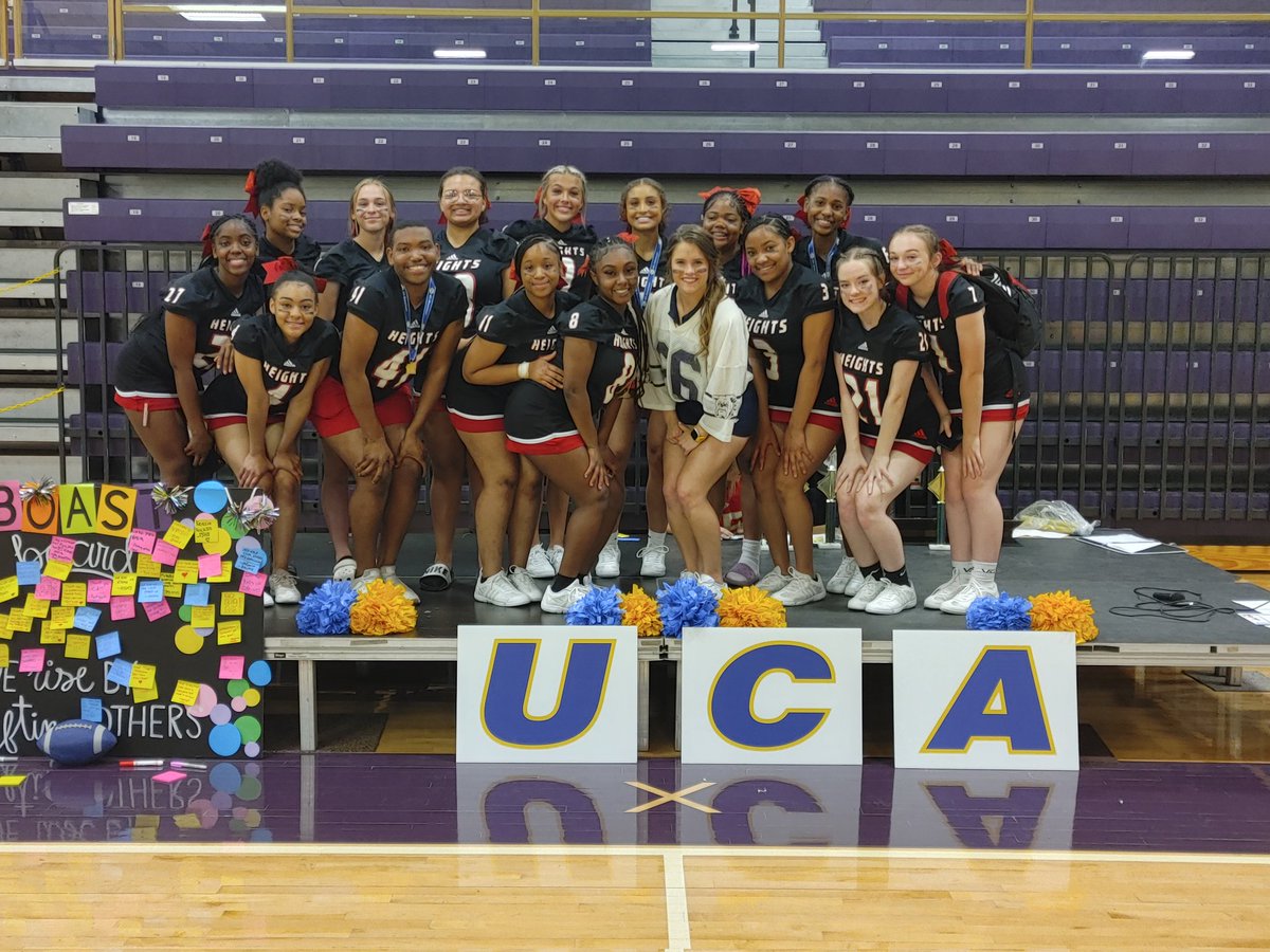 Wichita Heights Cheer tweet media