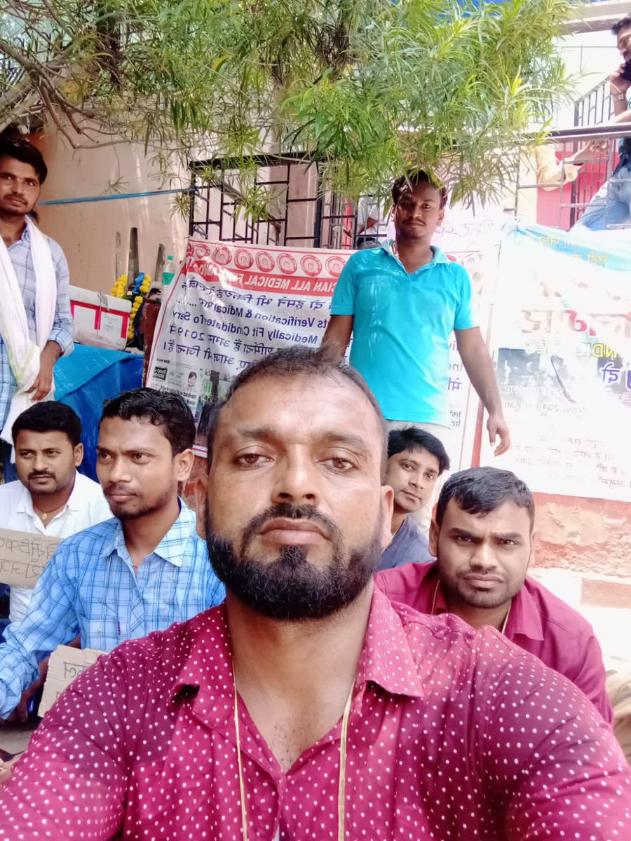 16kamlesh1991's tweet photo. #Clear_Alp_Tech_Standby_2018
#Clear_Alp_Tech_Standby_2018
@PMOIndia 
@narendramodi 
@varungandhi80 
@AshwiniVaishnaw
@GMSERAILWAY 

Please sir clear this standby list of alp/technician 2018. https://t.co/poIr8dLBN8
