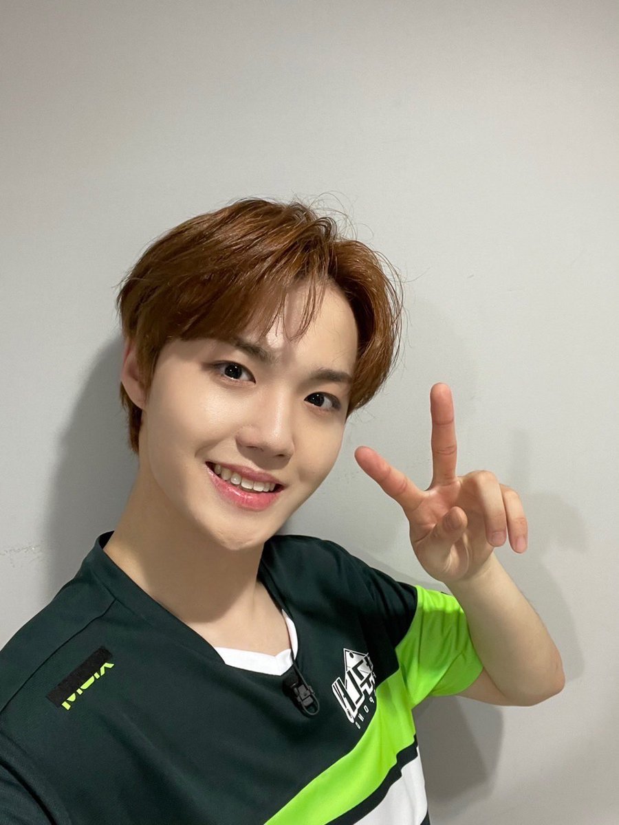 Ovhyul's tweet photo. all that Pingpong ha successfully come to an end. although it was a short time, I worked hard to prepare for it. It was really fun. it was a really happy day because I played the match. https://t.co/WfLW8urdQU
