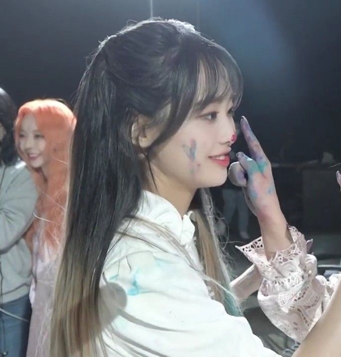 pcktchuu's tweet photo. Cutest girls ㅠㅠ #CHOERRYDAY #HappyChoerryDay 💜💜🦇 https://t.co/SfCsGt3cmZ