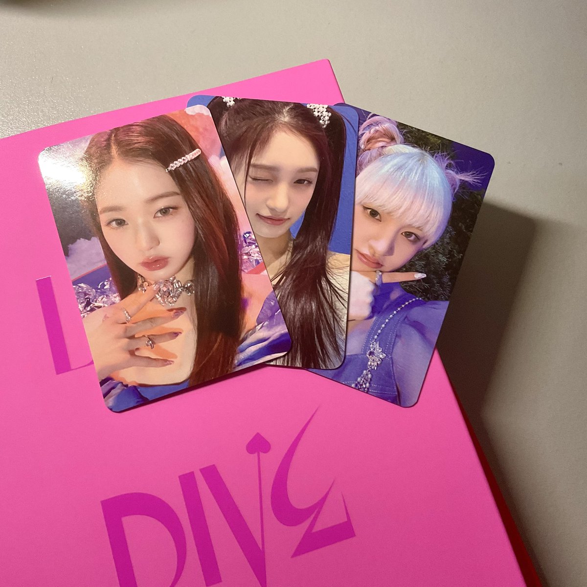 ivejake's tweet photo. happy mail ˃̵ᴗ˂̵
𓂃 #czmails #tomodachingu_feedbacks

love dive album set finally here ! tysm @tomodachingu_ph for the smooth transaction and for being so accommodating <3 until our next transaction ^__^ https://t.co/LiV2tUgST9