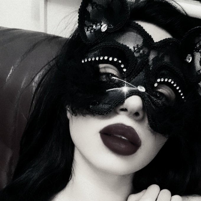 AmyCos’s pics and videos