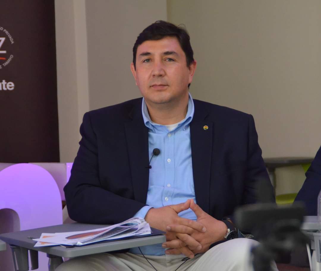 UnifranzBolivia's tweet photo. La crisis de alimentos que experimenta el mundo 🌏 como efecto de la invasión #Rusa a #Ucrania, el caso boliviano y la realidad en la economía de la gente. Lindo tema de análisis en encuentro @UnifranzBolivia.
Revive el evento aquí 👇😃 https://t.co/UZ7V2007ZQ
@FEPC_Cochabamba https://t.co/nyZ08oyL0N