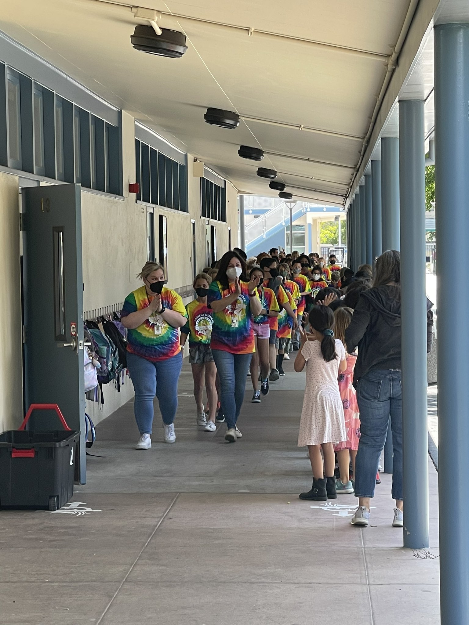 Gabriela Mistral Elementary School Our Fifth Graders Will Be Greatly Missed Extranaremos Mucho A Nuestros Alumnos De 5to T Co 9hgtkvy1k5 Twitter Gabriela Mistral Elementary School Our Fifth Graders Will Be Greatly Missed Extranaremos Mucho A Nuestros Alumnos De 5to T Co 9hgtkvy1k5 Twitter