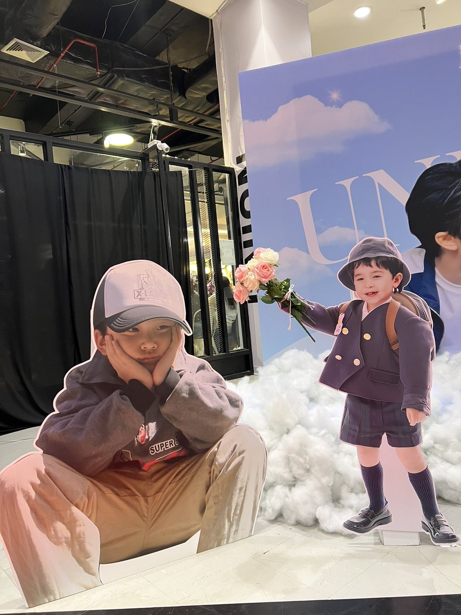 CHOROCHAA's tweet photo. แพท: เน่วๆ ยิ้มหน่อยย เด่วโตไปให้จีบ🥰 #BeYourSideKEPAT https://t.co/oarcWXd6q1