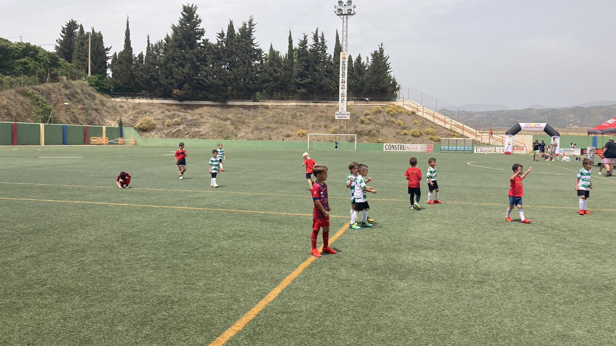 1e voetbaltoernooi, gelijk prijs! #trots #voetbal #torrox