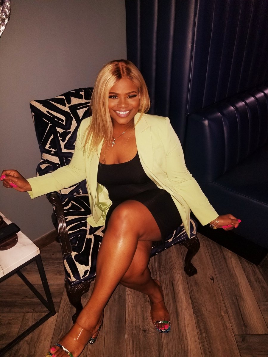 FriendshipPills's tweet photo. Your Friendly Friendship Coach. I may be quiet but I'm on to something. 💜 https://t.co/190mh7TQuN