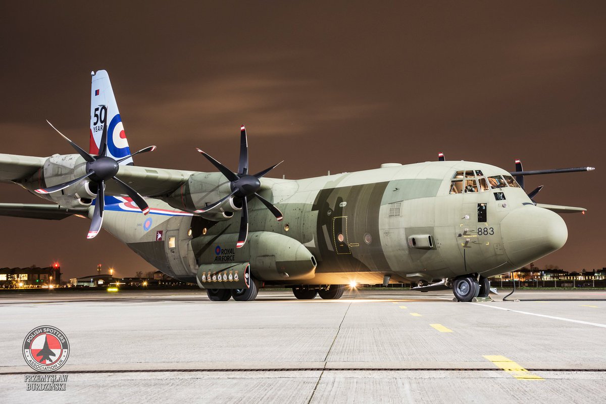 🇬🇧 Lockheed Martin Hercules C5 ZH883
Photo Przemysław Burdziński 

#AviationPhotography #Aviation #AvGeek #royalairforce #lockheedmartin  #lockheedc130 #c130 #c130hercules 
@LMUKNews
