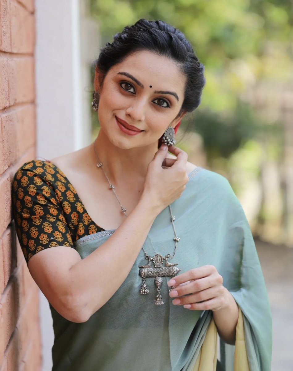 manoranjanvishw's tweet photo. अभिनेत्री श्रुती मराठे 😍😍😍
.
.
P.C :- @pixelpune 
.
.
.
#MarathiManoranjanVishwa 
#marathicelebrity 
#MarathiActress 
#MarathiActors https://t.co/3DOSt2QXgI
