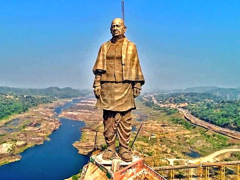 UttamKBhardwaj's tweet photo. मनुष्य को ठंडा रहना चाहिए, क्रोध नहीं करना चाहिए। लोहा भले ही गर्म हो जाए, हथौड़े को तो ठंडा ही रहना चाहिए अन्यथा वह स्वयं अपना हत्था जला डालेगा https://t.co/55rEl7CJcy