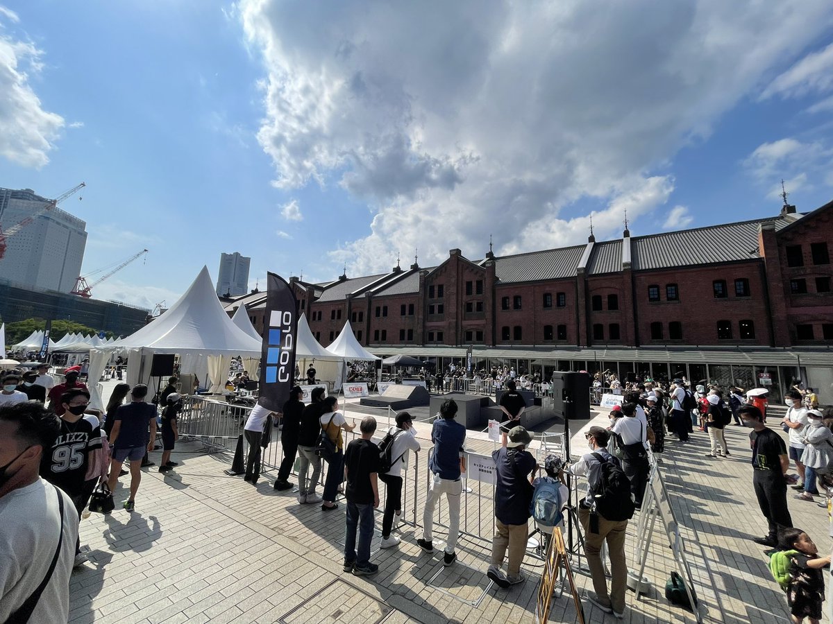 oppeeeee's tweet photo. Yokohama Urban Sports Festival
盛り上がってます！

明日はパルクールも登場！！
皆んな遊びに来てね☺️

自分が入らない現場を見に来たのは初めてかも🤔
体がうずうずする笑

#YUSF https://t.co/4z0XjAbNho
