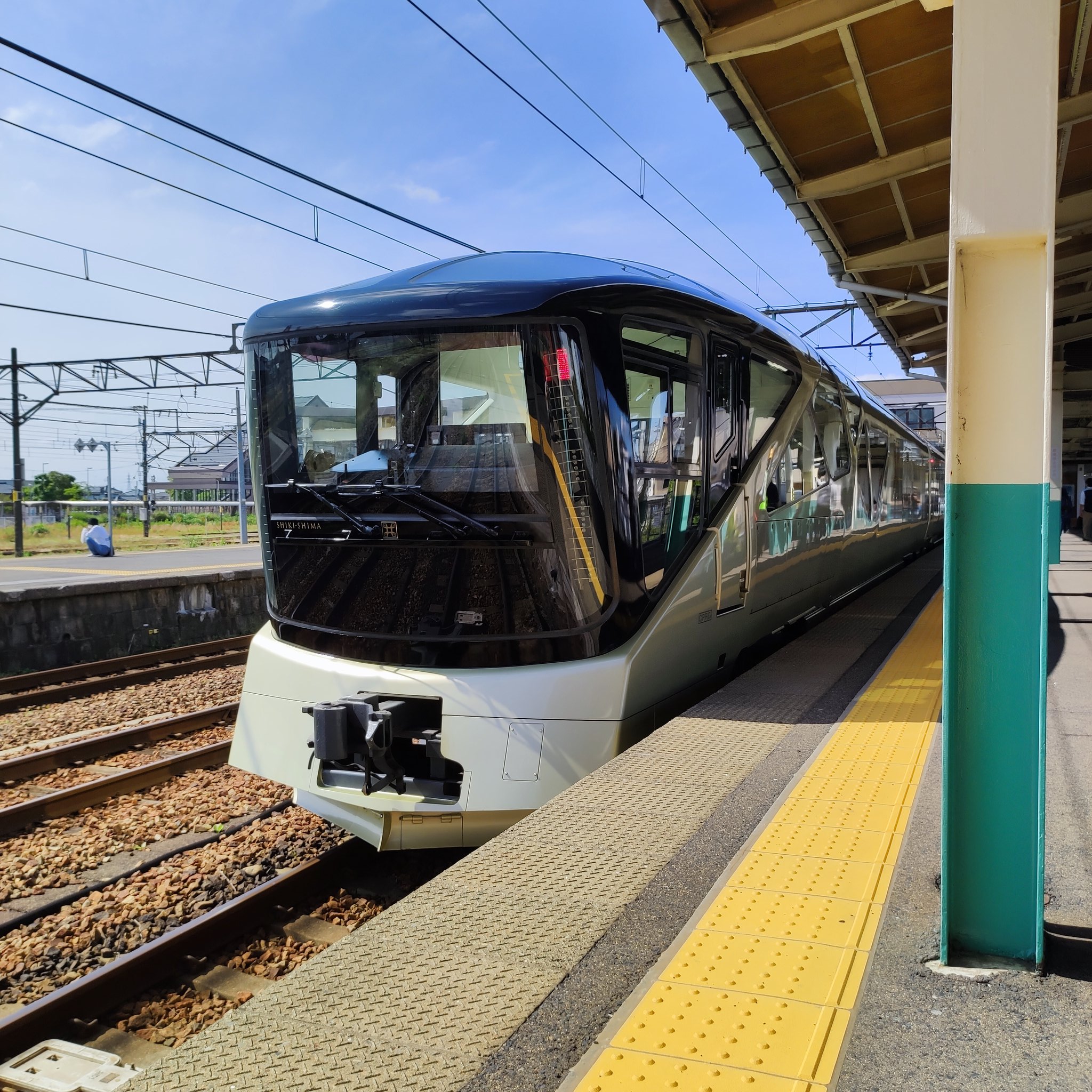 TRAIN_SUITE四季島 - অনুসন্ধান / X