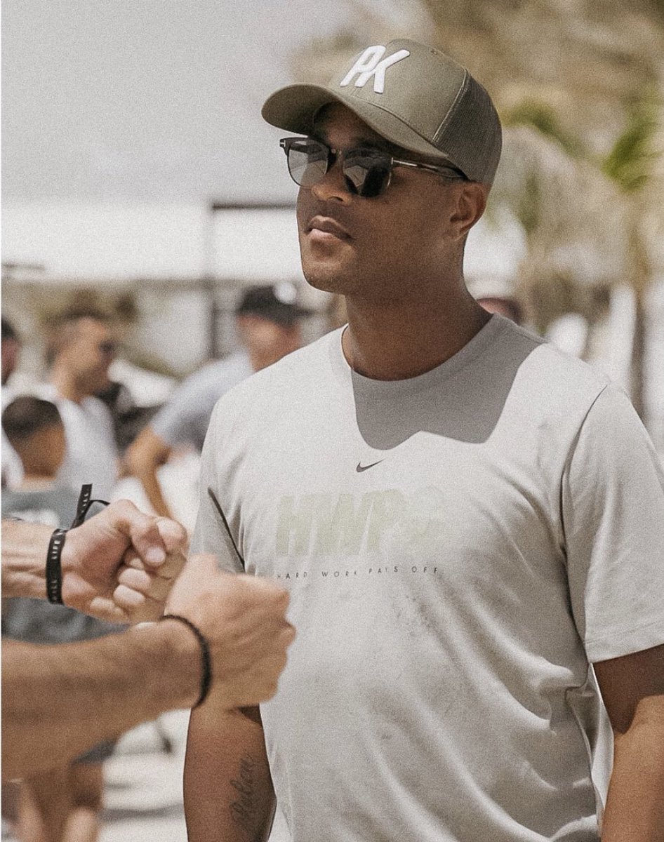 ✨🇹🇳

Événement « Life After Football » à Hammamet ! 

Patrick Kluivert, Robin Van Persie, Nordine Amrabat sont présents..