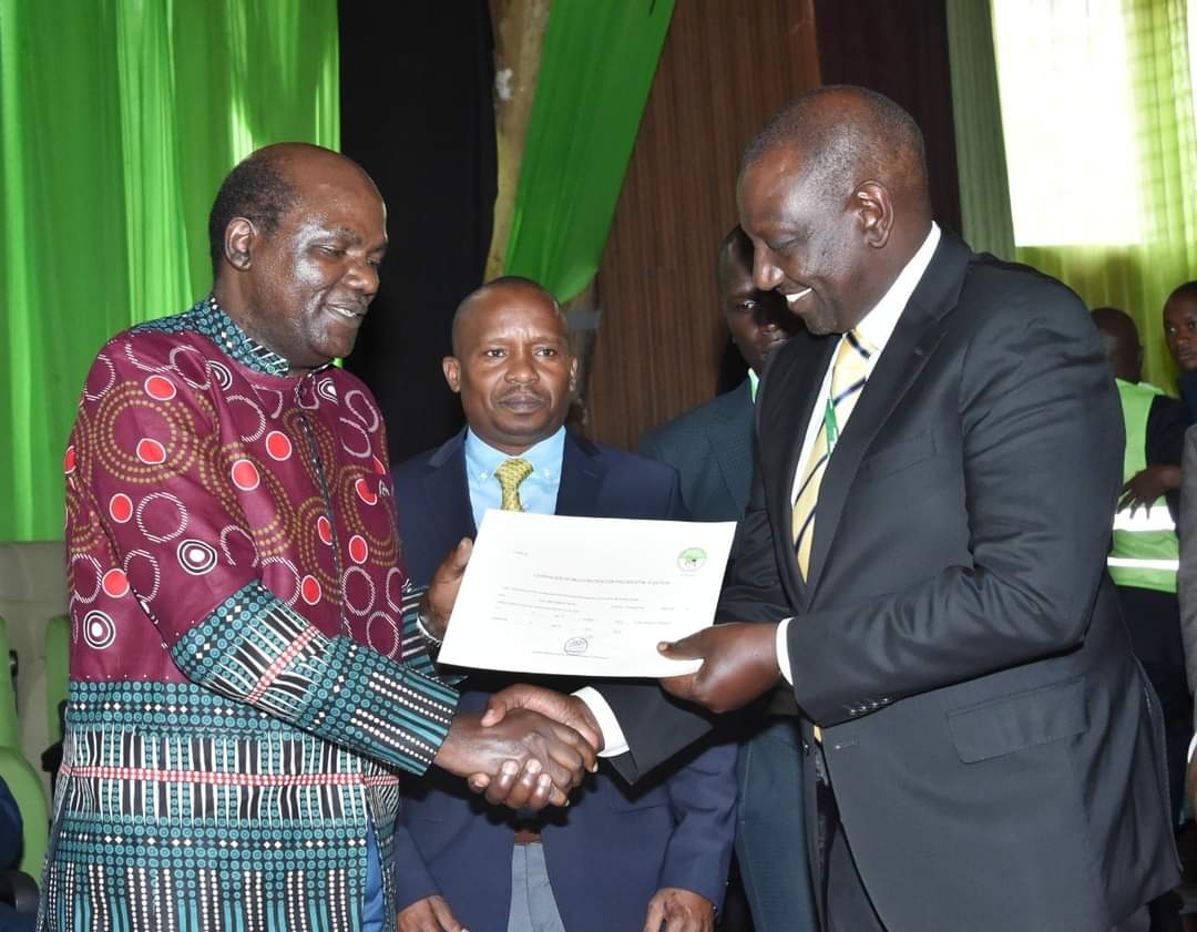 BarchokHillary's tweet photo. The journey to statehouse has officially begun.

Congratulations Dr William Samoei Ruto and Rigathi Gachagua on your clearance by the IEBC, as Kenya Kwanza presidential candidate and running mate, respectively.

The Green and Yellow Army comprising all hustlers is solidly... https://t.co/5yeK6xDHp5