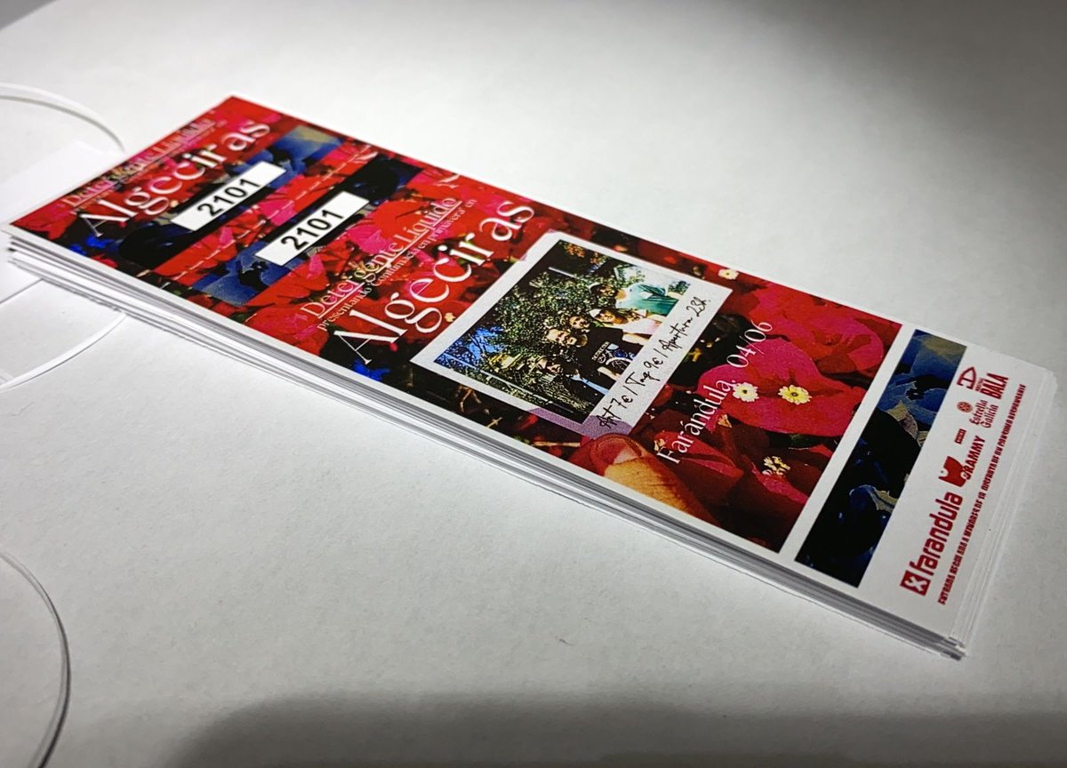 En la semana del Wanda y el PS, recordados que hay una SALA en #Algeciras que cuidan de las bandas y público con mimo, ya vayan grandes como <a href="/TABIZARRO/">TRIÁNGULODEAMORBIZARRO</a> , <a href="/srchinarro/">sr.chinarro</a> o <a href="/_RufusTFirefly_/">Rufus T. Firefly</a> o pequeños como nosotros. Esta noche tocamos en <a href="/Sala_Farandula/">Espacio Farandula</a> , que vivan las salas y el pop.