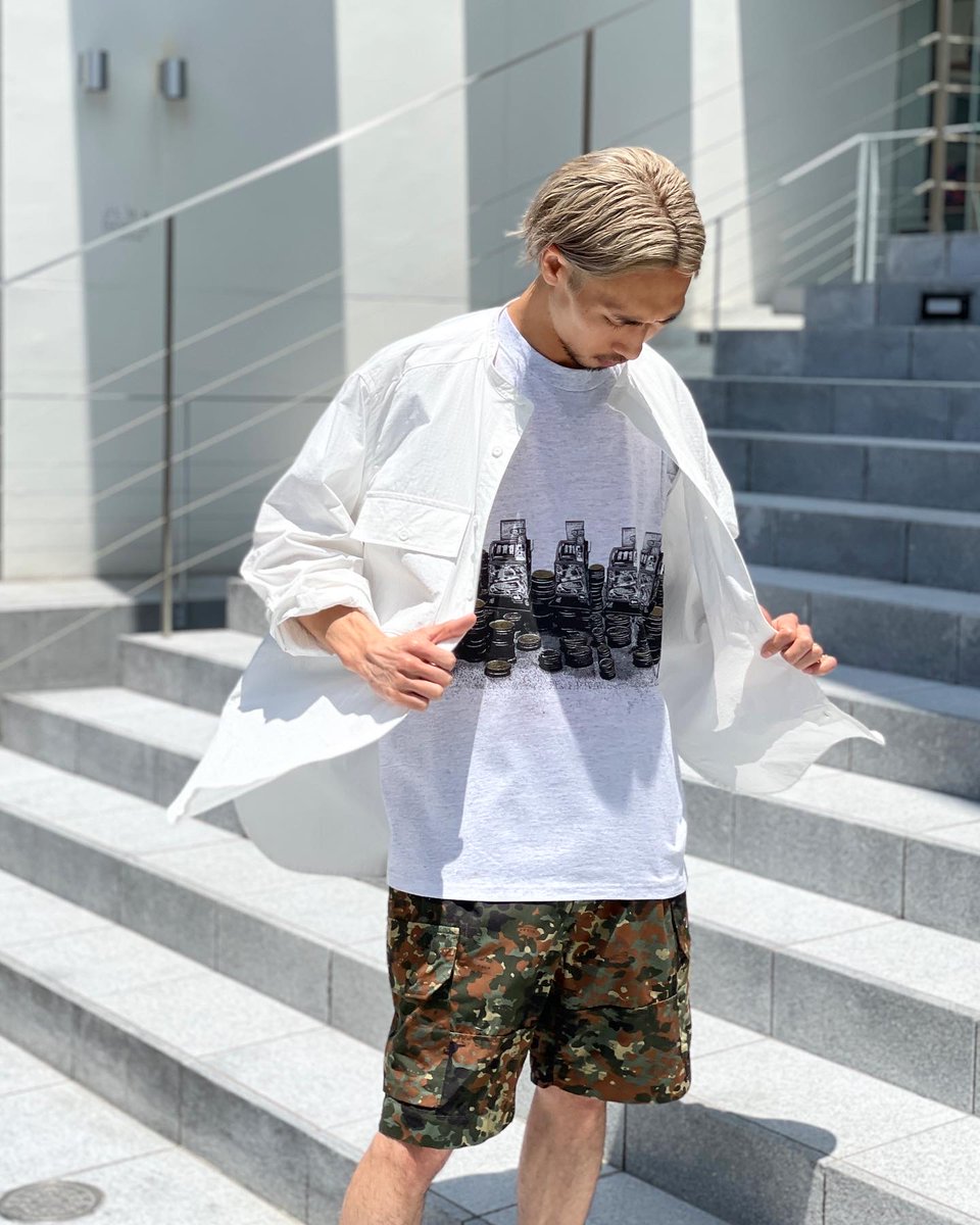 boinne_official's tweet photo. Today's BNB-INSTAGRAM Feed
DAIKANAYAMA instagram
https://t.co/eumBXS0LXw
"LAST 2 DAYS!!"
OSAKA instagram
https://t.co/ZPwFTDJoJG
"今日のトリイチ‼︎"
ONLINE STORE
https://t.co/4fR2aX00B3
#brunaboinne #ブルーナボイン
#ootd #styling #22SS #newarrival
#event #anytee #goodwalkin https://t.co/FIcTvxmB8Y