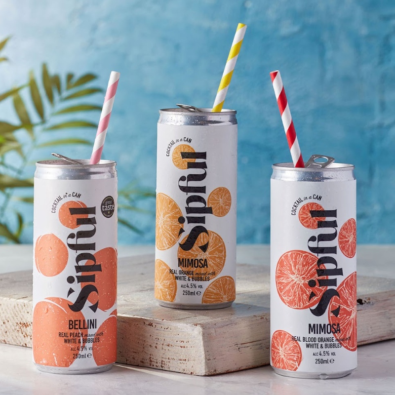 Time to dust off that BBQ and cook up a storm ⚡️ Sipfuls on ice, sun shining and BBQ sizzling 🤞🏼☀️ sounds like Summer 😌

 #bbq #bbqtime #bbqs #summer #summer #britishsummertime #cannedcocktails #cannedcocktail #cannedmimosa #cannedmimosas #bellini #cannedbellini