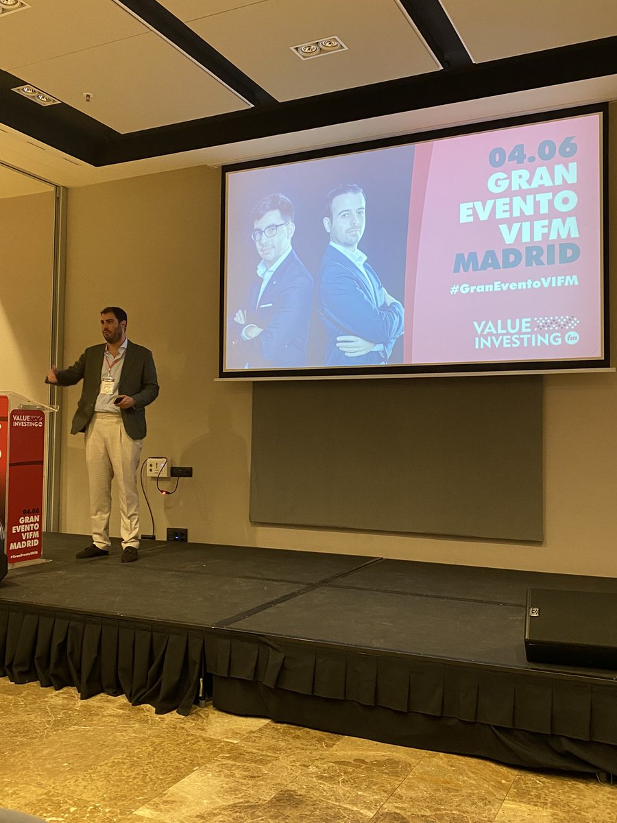 CharlitoBraun's tweet photo. Disfrutando de la presentación de la tesis de #Quidel con Roberto, gestor de @savantocapital en evento Value Investing FM 2022 @dantelriv @luisdeblas1 @FlavioMunozM @val_carreres @ValueInvestingS @IcariaCap #value #investing #GranEventoVIFM
https://t.co/eJ2QnkW2bx https://t.co/2yMCARTpNK