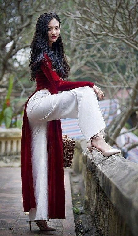 Cam1Thai's tweet photo. Có anh nào chun dưới háng em không nào https://t.co/ZviE8E0m2f