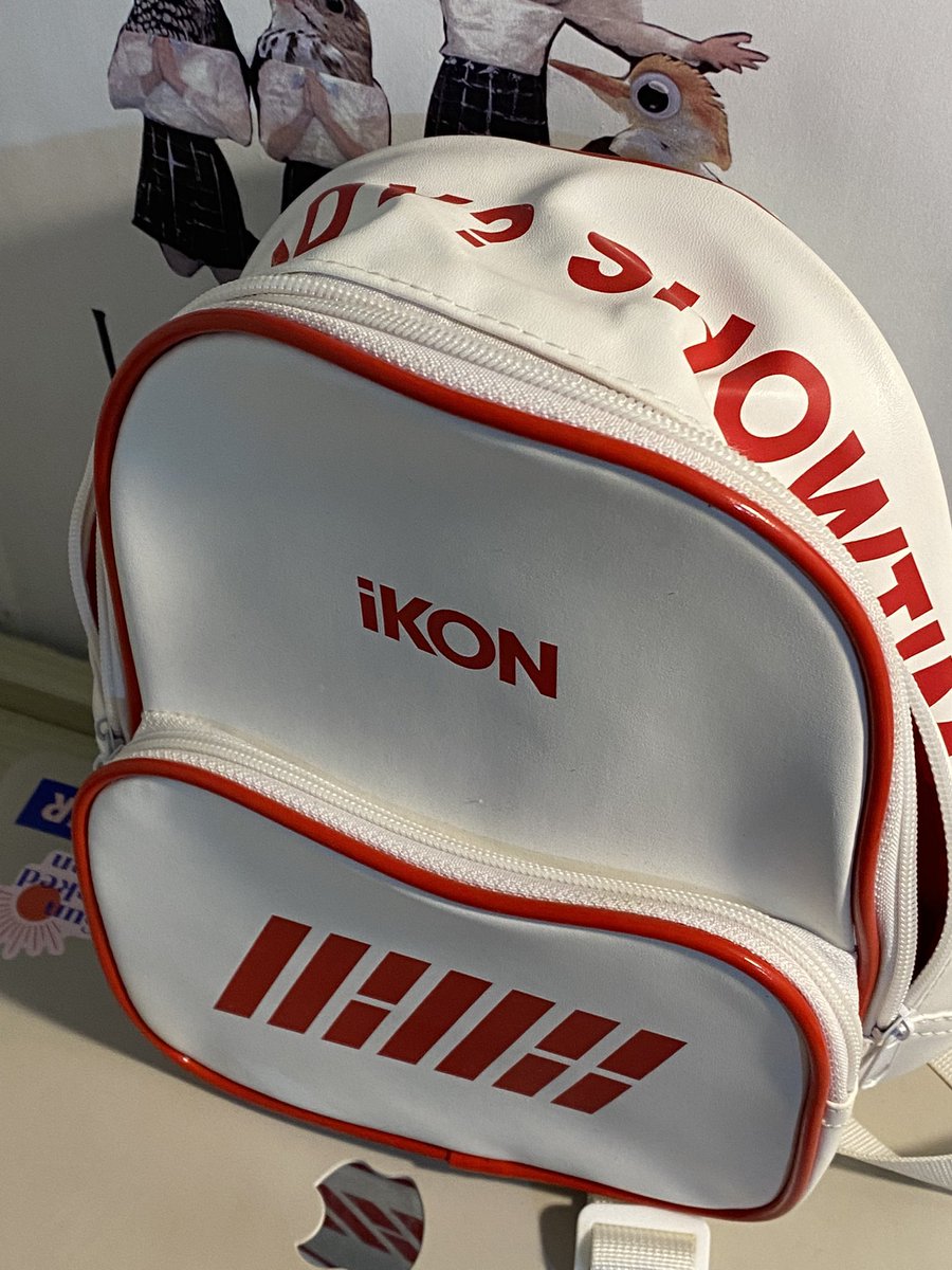 Justfor15s's tweet photo. ขายกระเป๋าเป้เล็กค่า 600รวมส่งง #ตลาดนัดikon https://t.co/77X8ttKHlE