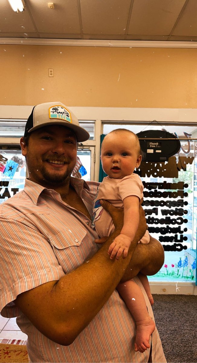 WhittonHunter's tweet photo. God sure knew what he was doing when he blessed me with you ❤️❤️ https://t.co/hdSkjv0Z4e