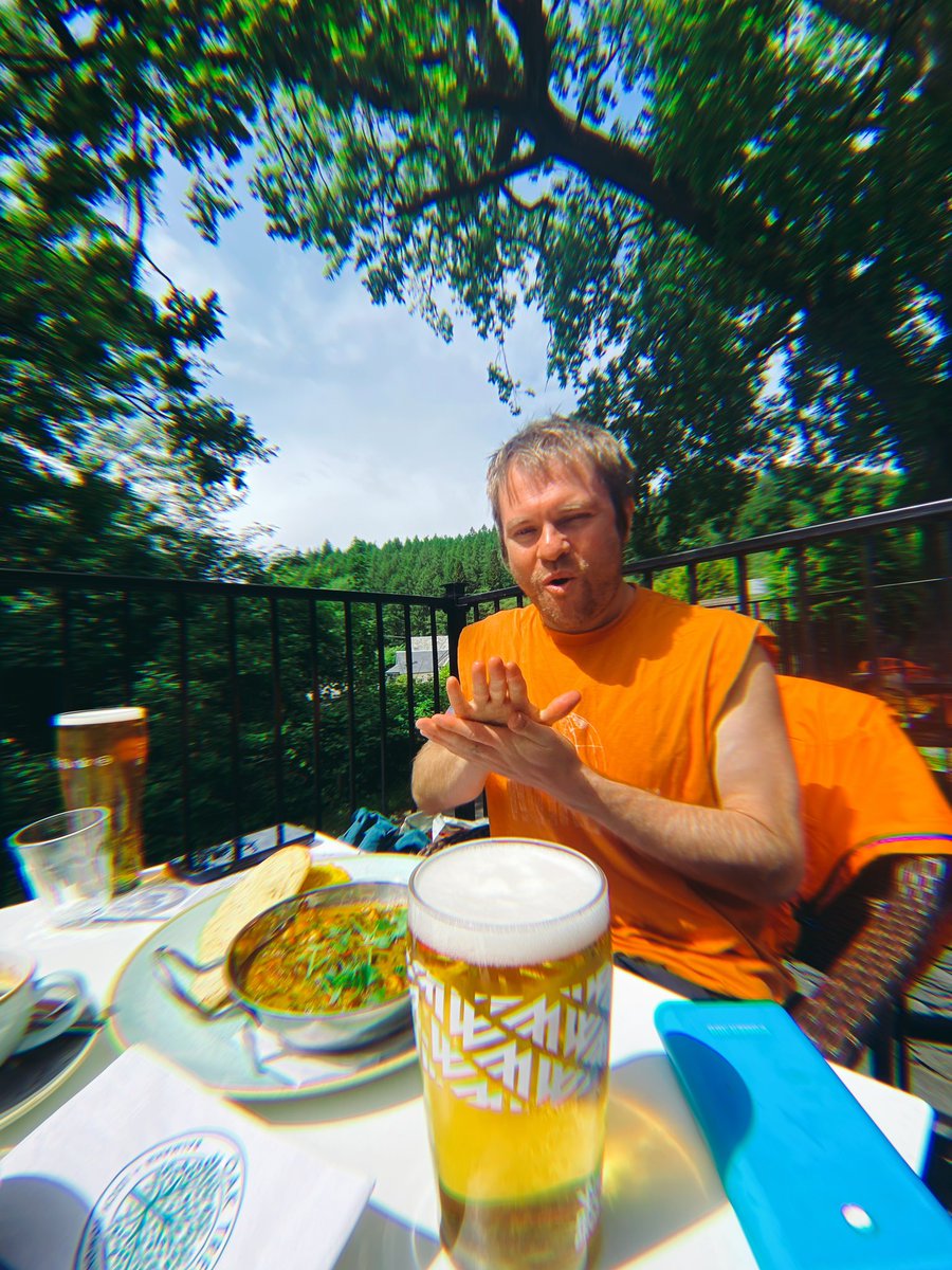 RouReynolds tweet picture