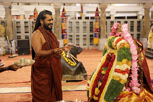 ParaShivaGold's tweet photo. If you core belief is #extreme #love, #tyaga. #consciousness and #powerfulness, it #manifests as #power beyond your #body.
~#Paramashiva #Nithyananda #Kailasa #Hindu #Hinduism #Tamilnadu #Tamil #beliefs #Guru #documentary https://t.co/ePdRj2fL9Y