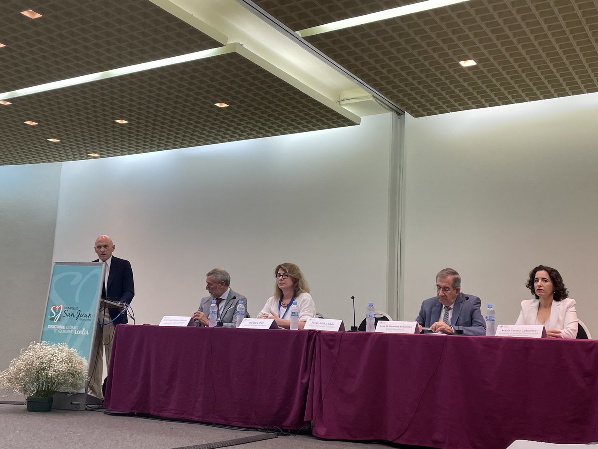 With Prof. J.Alio welcoming talk the 6th  #europeananiridiaconference  was officially opened! <a href="/EuAniridiaConf/">EuropeanAniridiaConference</a> @europeananiridiaconference