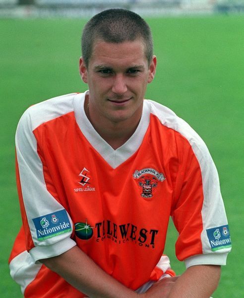 BFC_ExPlayers's tweet image. Happy 47th Birthday today to former Pool midfielder .... Andy Couzens @andycuz23 

Hope you have a great day Andy ... no doubt on the golf course !
👍😀🎂⚽️⛳️🍊

#TopMan 
#LovesHisGolf
#MOT